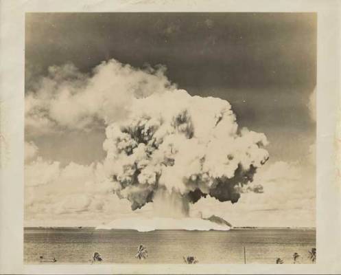 explosion-nuclear-atolon-bikini-2
